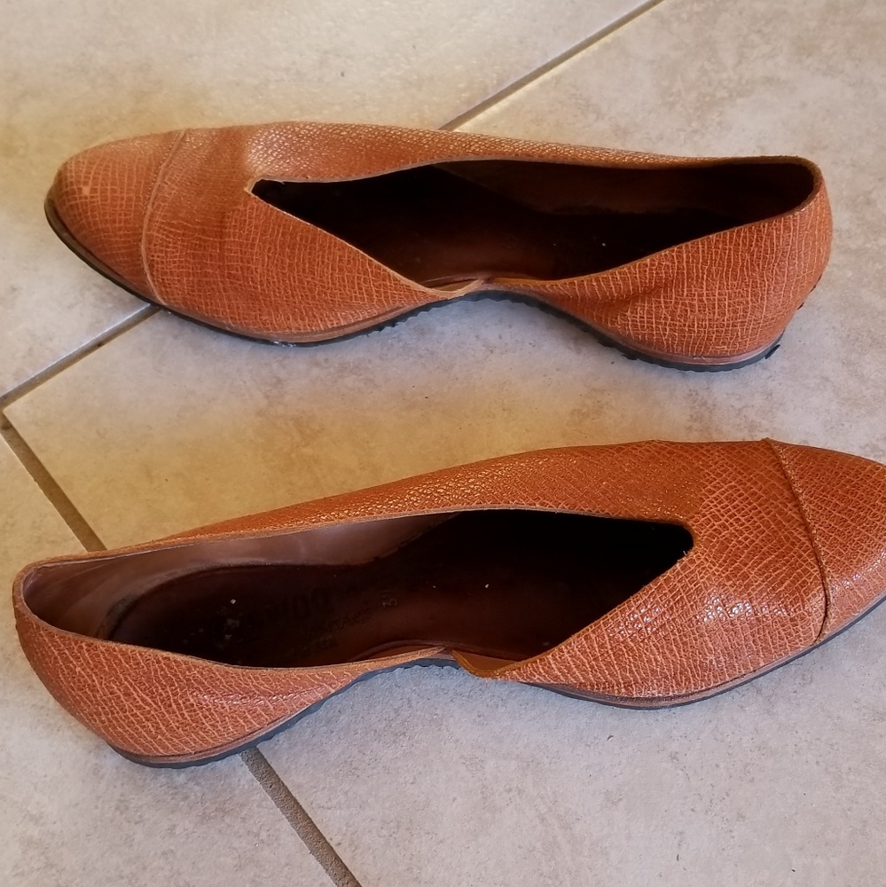 Cydwoq Hand Crafted Leather Shoes